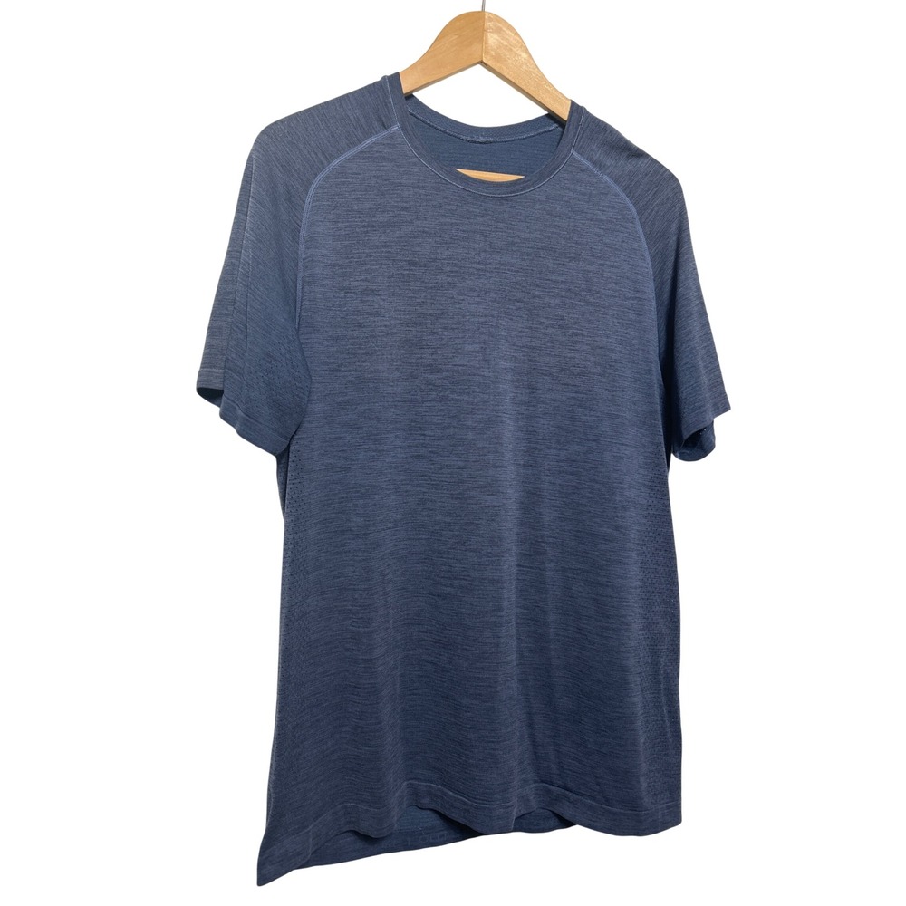 Lululemon Vented Short Sleeve Activewear Shirt Heathered Blue 22" Wide 29" Long